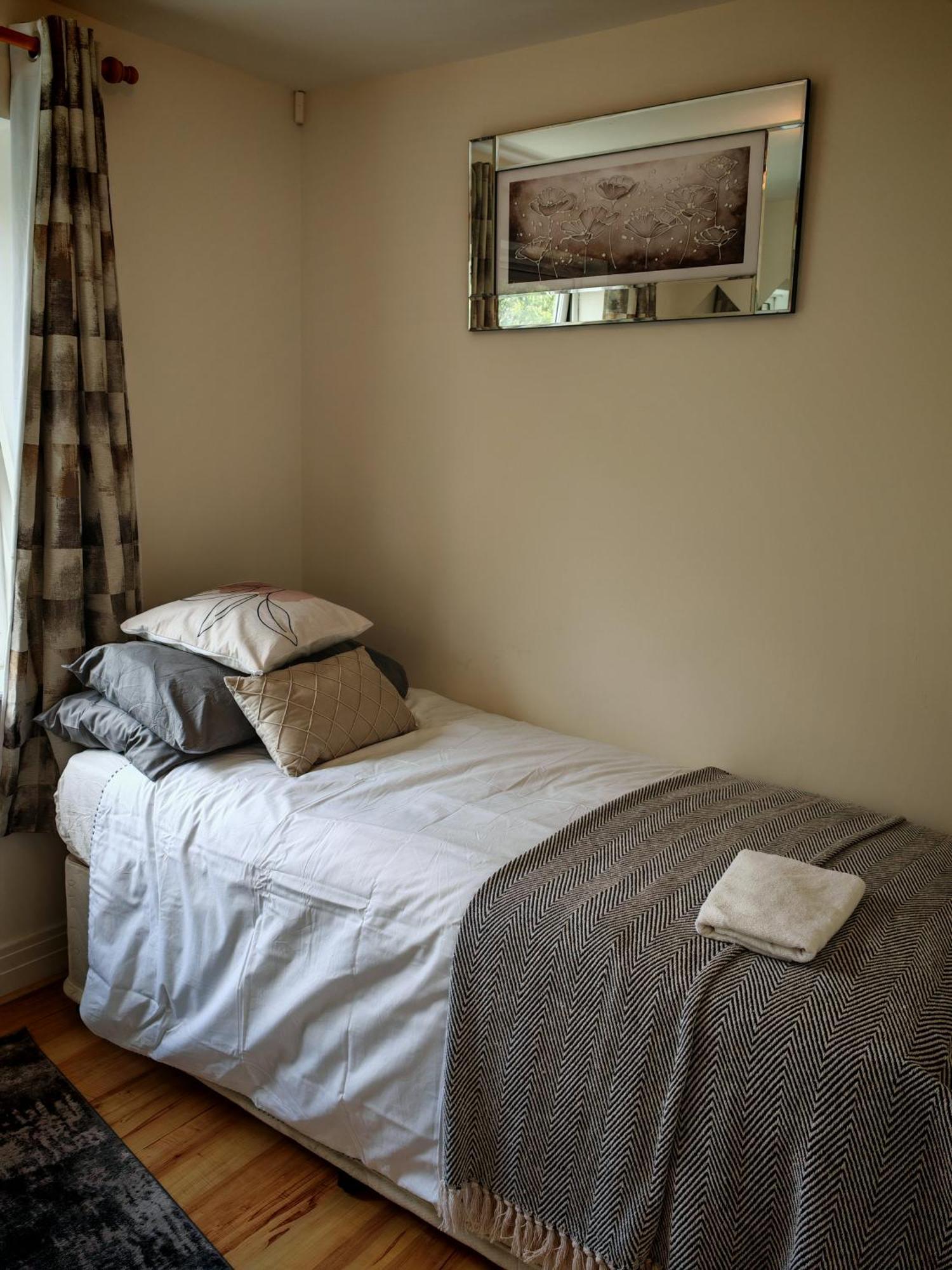 Spacious & Cosy Double And Single Bedrooms Close To Hendon & Colindale Tube Stations Exteriör bild