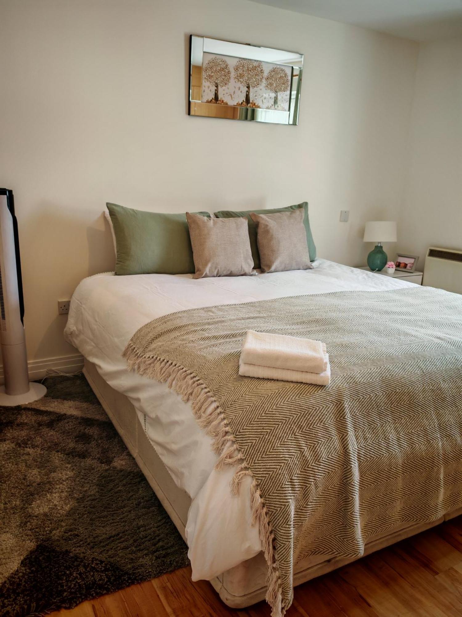 Spacious & Cosy Double And Single Bedrooms Close To Hendon & Colindale Tube Stations Exteriör bild