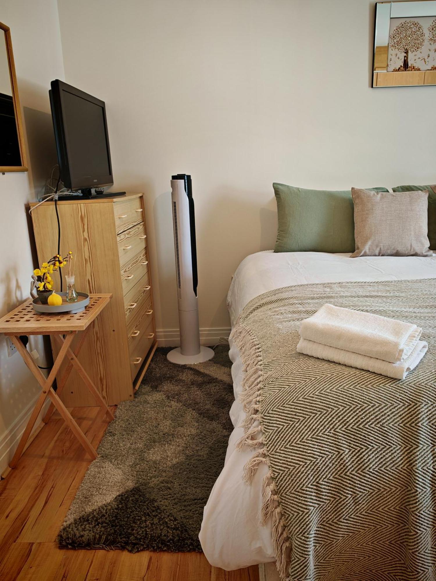 Spacious & Cosy Double And Single Bedrooms Close To Hendon & Colindale Tube Stations Exteriör bild