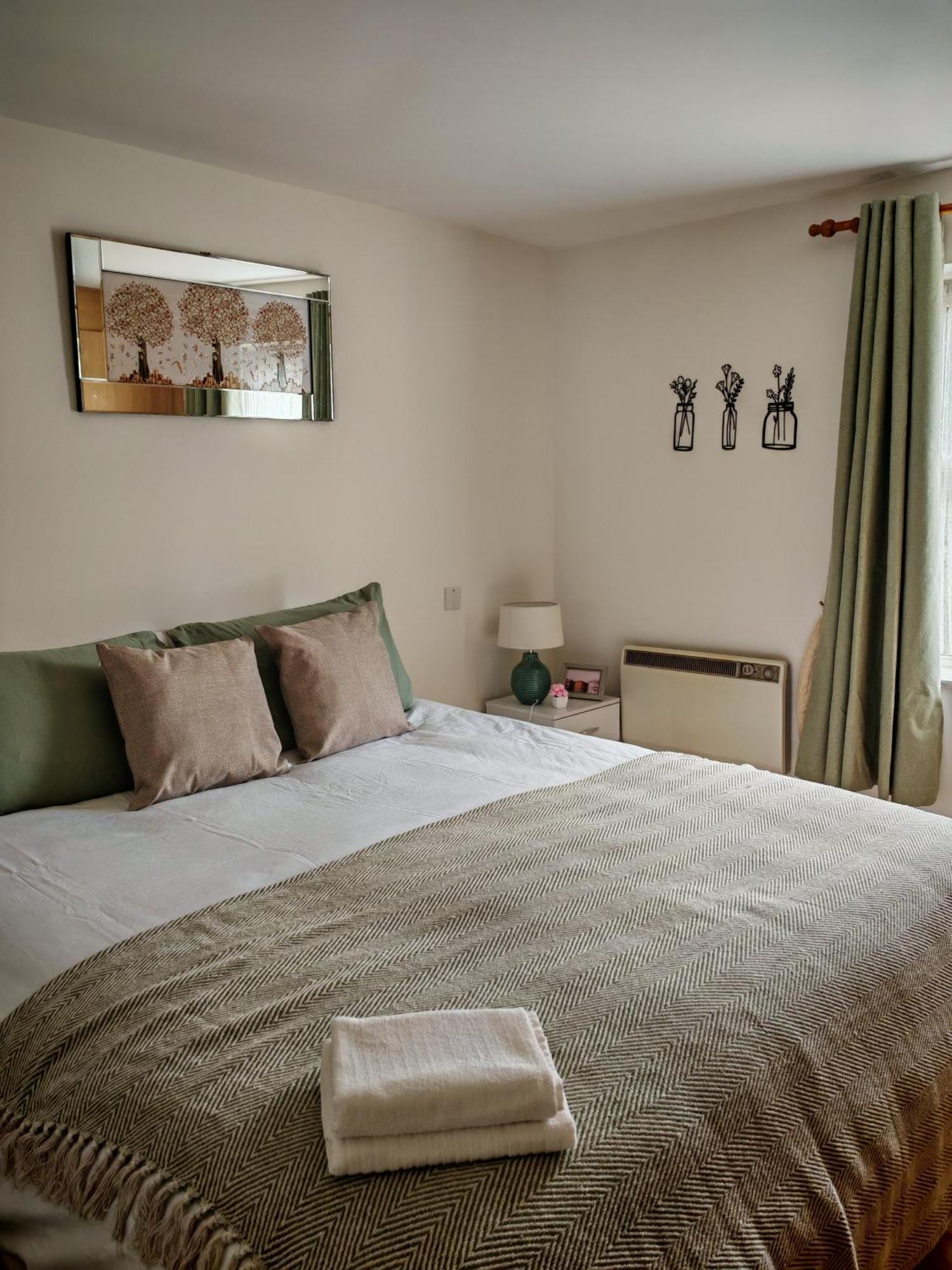 Spacious & Cosy Double And Single Bedrooms Close To Hendon & Colindale Tube Stations Exteriör bild